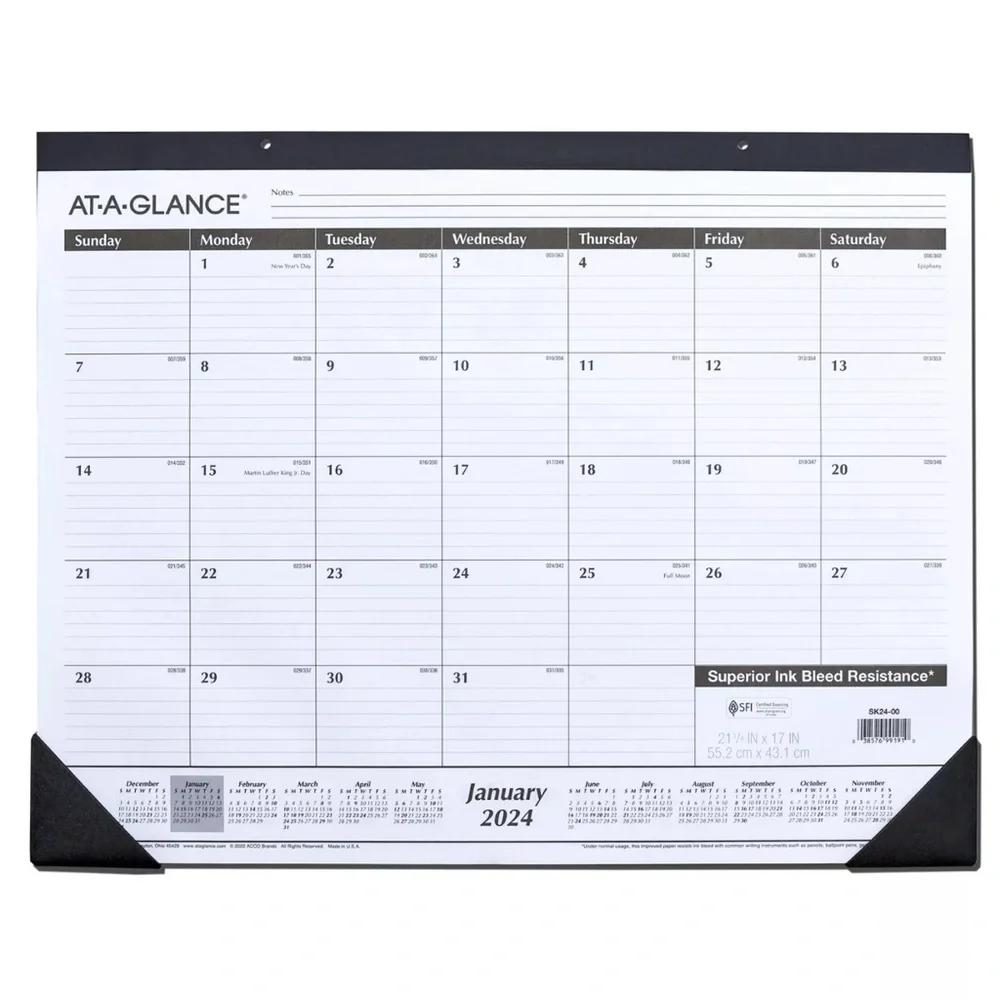 2024 At-A-Glance 12 Month 17 x 22” Monthly Ruled Desk Pad Hanging Calendar NWT